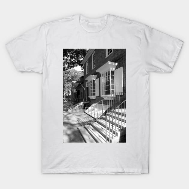 Duke of Gloucester Street. T-Shirt by tgass